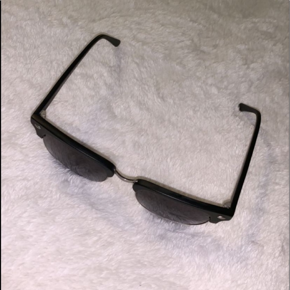 Diff Sunglasses - image 4